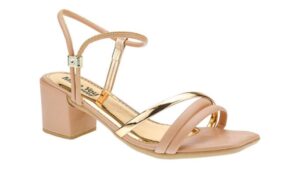 Sandália Feminina Salto Baixo Bico Quadrado 3 Tiras Chic