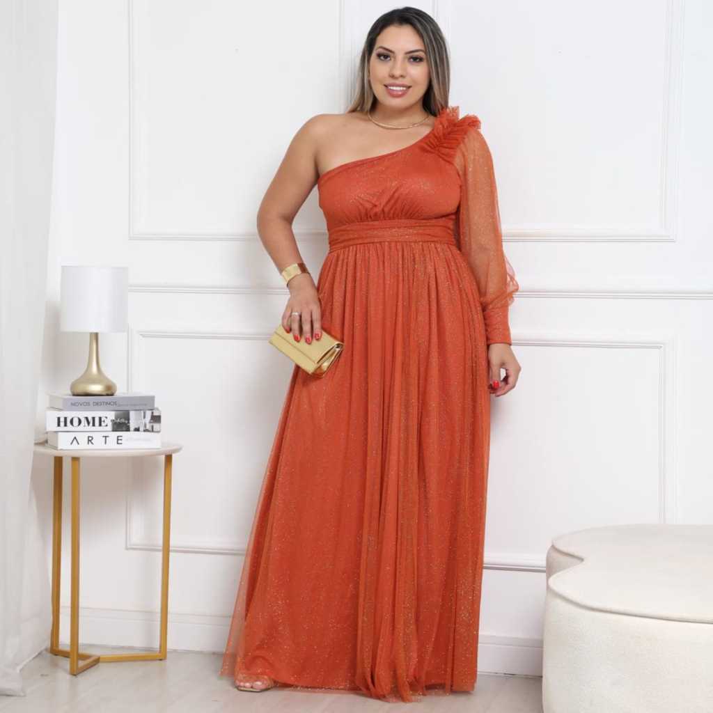 Vestido Longo com Brilho e Fenda