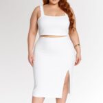 Conjunto Plus Size Top e Saia com Fenda