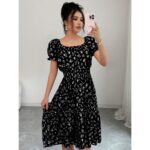 Vestido Floral Plus Size Manga Curta Princesa