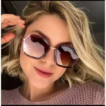 Óculos de Sol Feminino Retangular Retrô Lente UV400