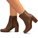 Bota Feminina Lumiss Salto Alto Grosso Cano Curto