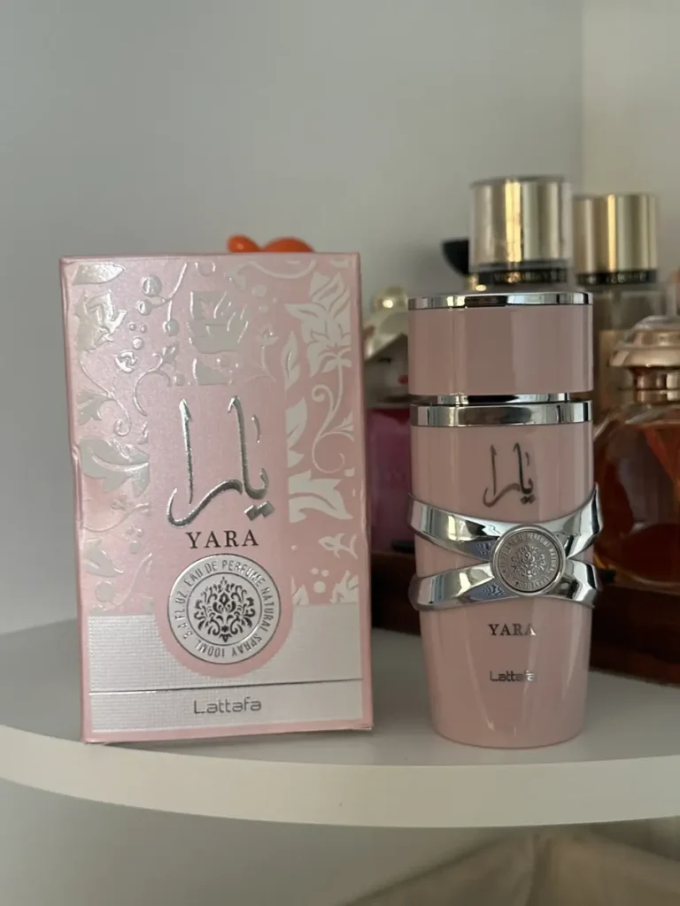 Perfume Árabe Feminino Yara Lattafa Eau de Parfum 100ml